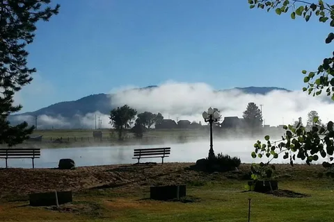 Waters Edge RV Resort