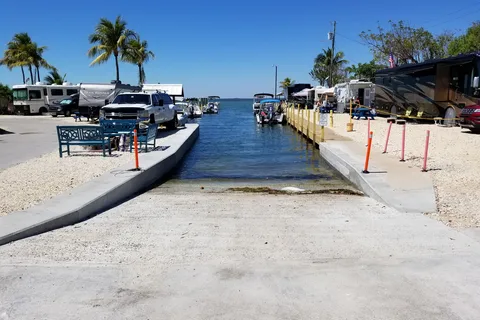 Kings Kamp RV Park, Marina, Hotel Rooms