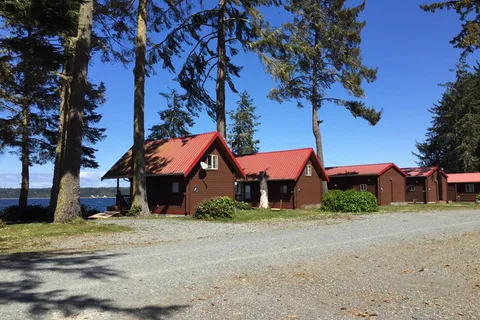 Cluxewe Resort