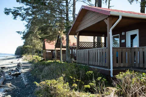 Cluxewe Resort