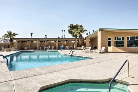 Sam's Beachcomber RV Resort