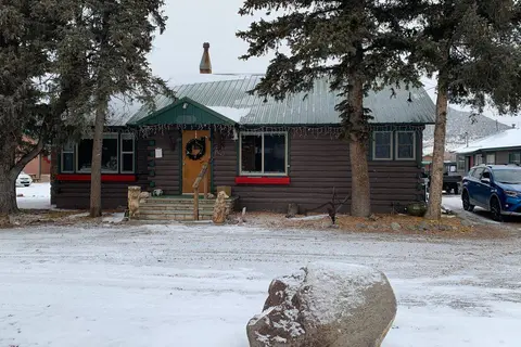 South Fork Lodge and RV Park