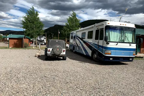 South Fork Lodge and RV Park