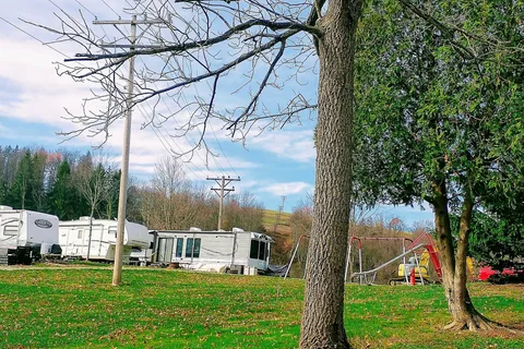 Fox Den Acres Campgrounds