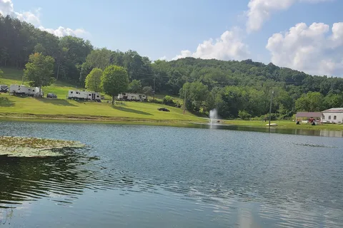 Fox Den Acres Campgrounds