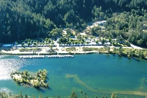 Pinecove RV Park