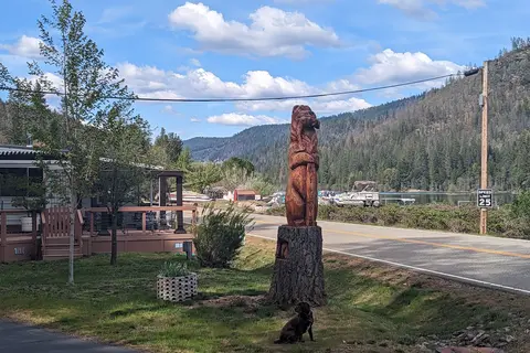Pinecove RV Park
