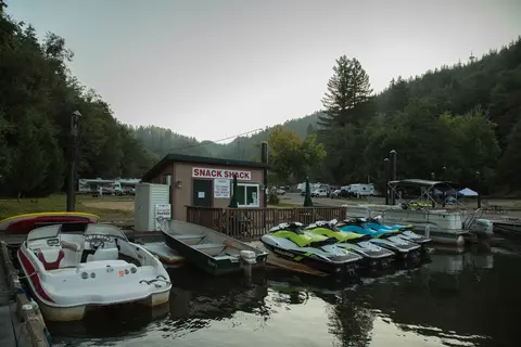 Loon Lake Lodge and RV Resort