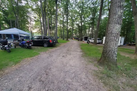 Camp Holiday Campground