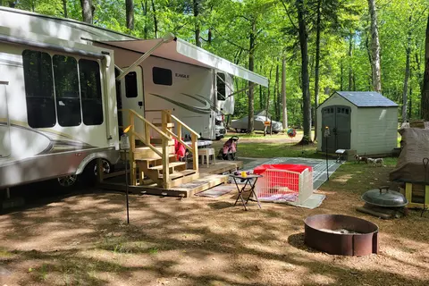 Camp Holiday Campground