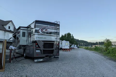 Apple Valley Orchard and RV Park