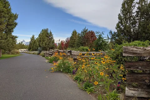 Bend Sisters Garden RV Resort