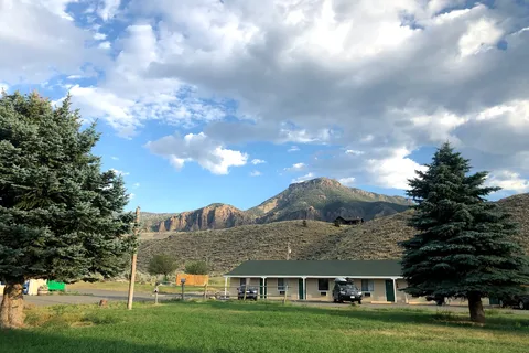 Green Creek Inn And RV Park