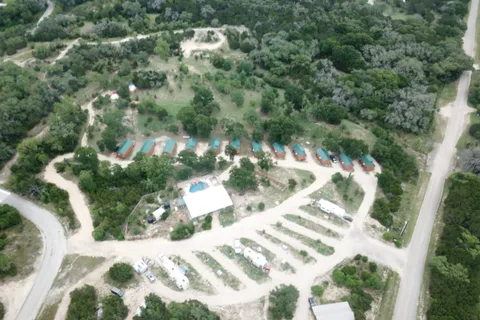 Al's Hideaway Cabins & RV Park
