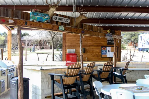 Al's Hideaway Cabins & RV Park