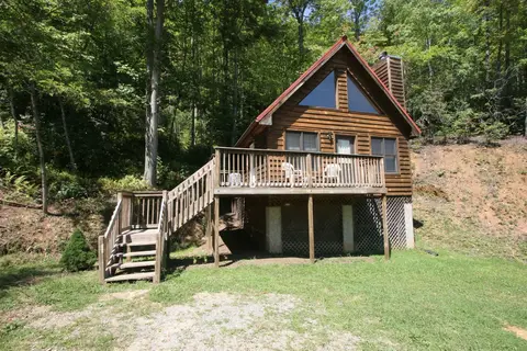 The Adventure Village and lodgings