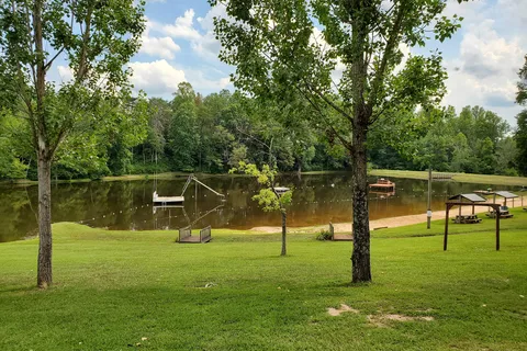 Paradise Lake Family Campground