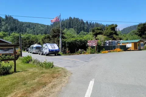 Klamath Camper Corral