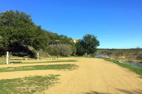 Dos Rios RV Park
