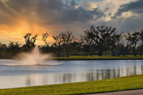 Southern Oaks Luxury RV Park LLC