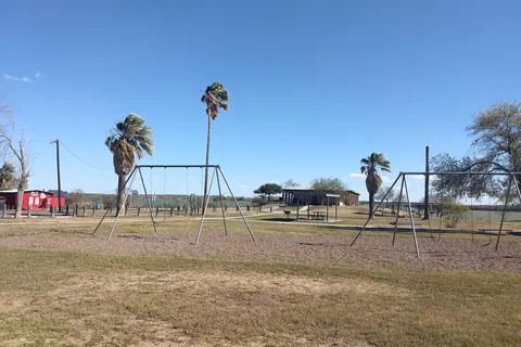 Lake Casa Blanca International State Park