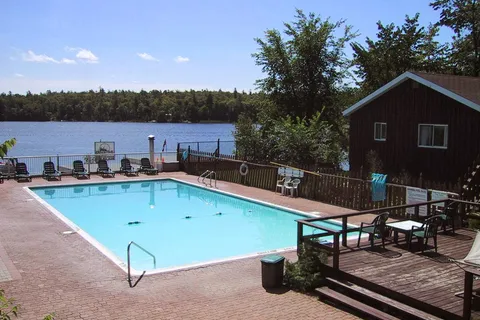 Cedar Cove Resort