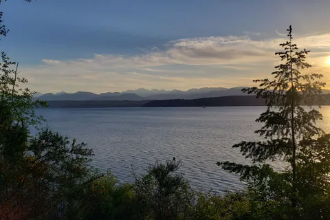 Kitsap Memorial State Park