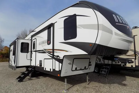 The Fishing Camp Tackle & RV Park