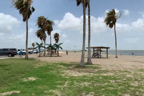 Lighthouse Beach RV Park