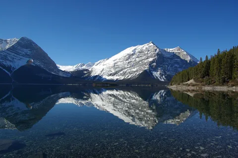 Interlakes - Peter Lougheed Provincial Park