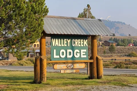 Valley Creek Motel and RV Park