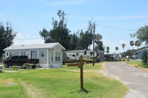 Woody Acres Mobile Home and RV Resort