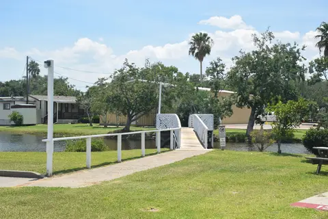 Woody Acres Mobile Home and RV Resort