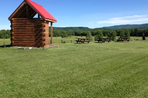Summer Wind RV Overnight Park