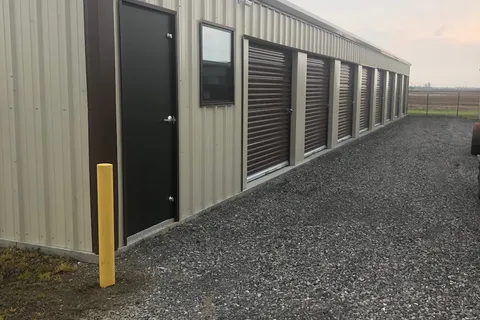 Corner Storage and RV Hook-Ups