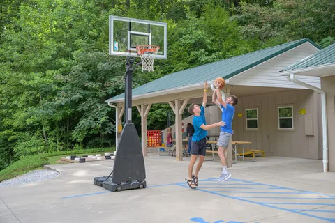 Travelers Rest / N Greenville KOA Holiday