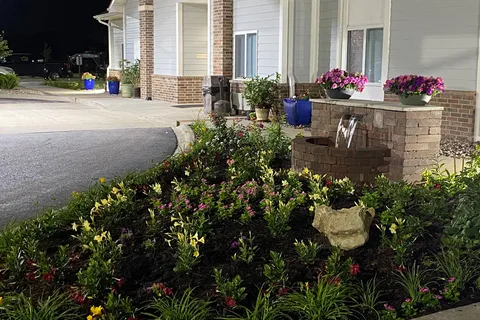 Garnett Inn Suites and RV Park