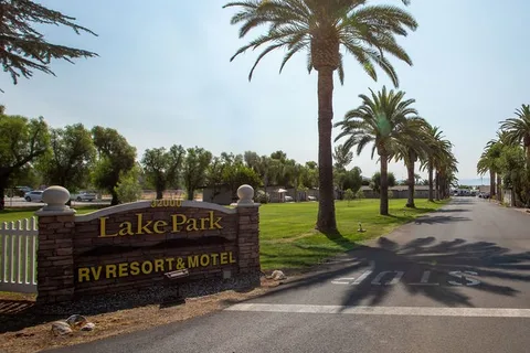 Lake Park RV Resort and Lodge