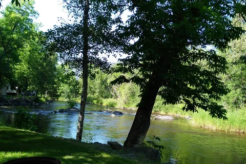 Pine Tree Campground and Restaurant