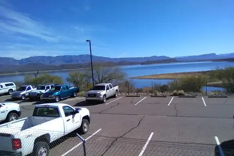 Roosevelt Lake Marina RV Park