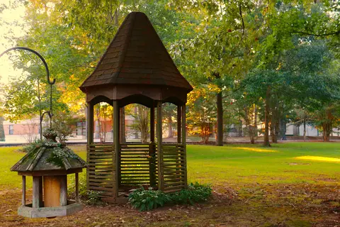 Birdsong Resort and Marina Lakeside RV and Tent Campground
