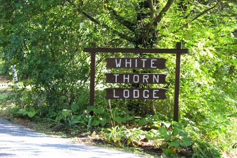 White Thorn Lodge Family Nudist Campground