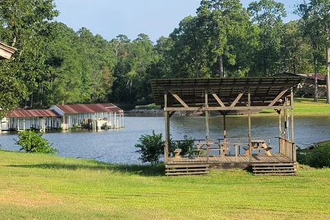 Huxley Bay Marina and RV Park