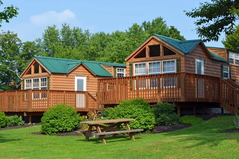 Bass Lake Resort