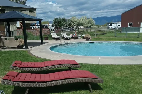 Grande Hot Springs RV Resort