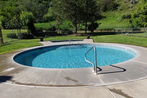 Grande Hot Springs RV Resort