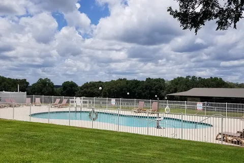 The Grand Oaks RV Resort