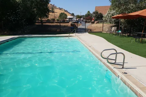 Lemon Cove Village RV Park