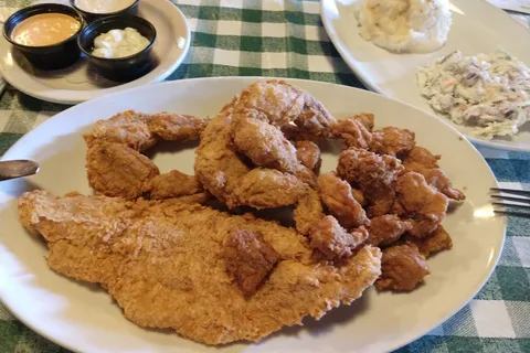 Linger Lodge RV Resort and Restaurant
