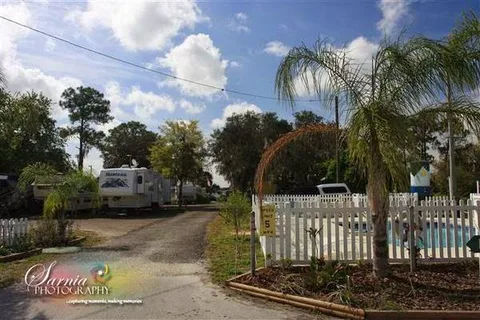 Lakeshore Palms Travel Park
